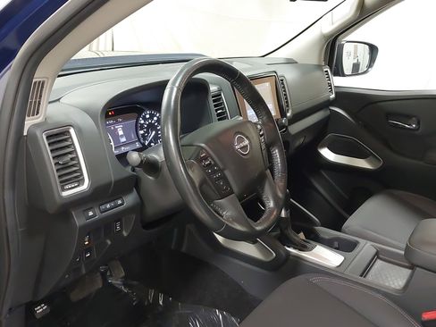 Used 2022 Nissan Frontier SV AWD/4WD image 18