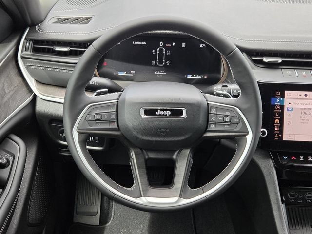 New 2026 Jeep Grand Cherokee L 2WD image 19