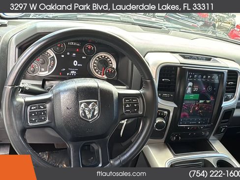 Used 2018 RAM 1500 Lone Star image 52