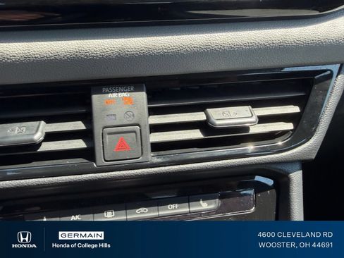 Used 2024 Volkswagen Taos S AWD/4WD image 22