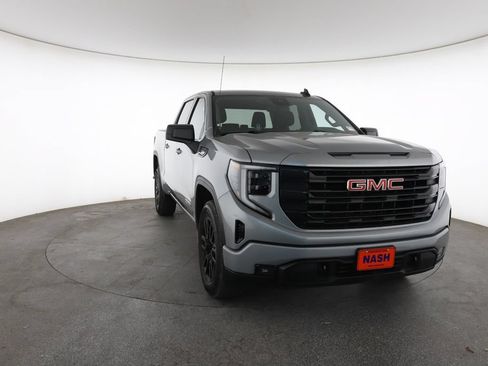 Certified 2025 GMC Sierra 1500 Elevation RWD image 3