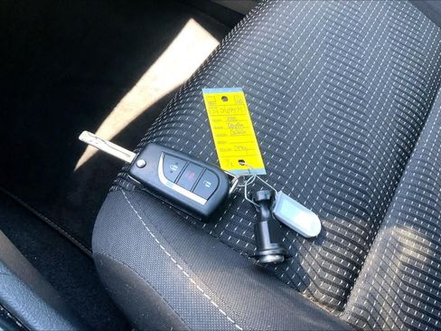 Used 2018 Toyota Corolla iM FWD image 15