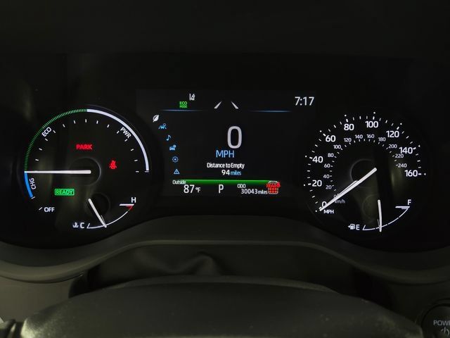 Used 2025 Toyota Sienna XLE FWD image 22