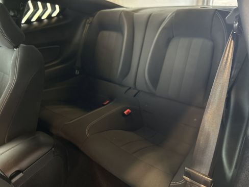 Used 2019 Ford Mustang GT image 12