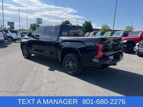Used 2023 Toyota Tundra Platinum AWD/4WD image 3