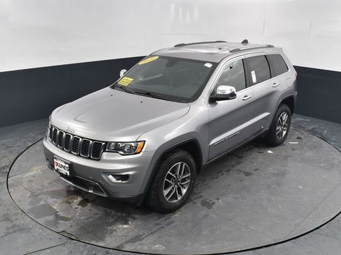 Used 2021 Jeep Grand Cherokee Limited image 37