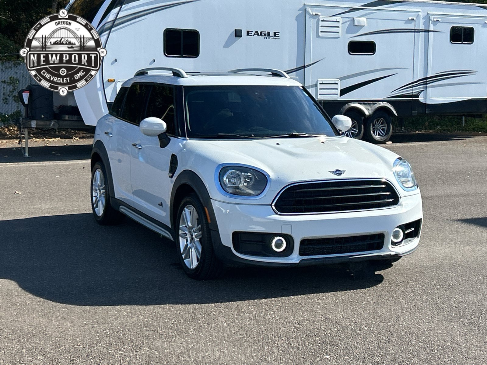 Used 2020 MINI Cooper Countryman ALL4 AWD/4WD image 3