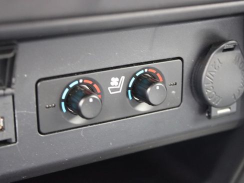 Used 2023 Toyota 4Runner Limited AWD/4WD image 14