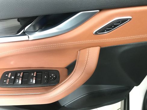 Used 2022 Maserati Levante GT image 9