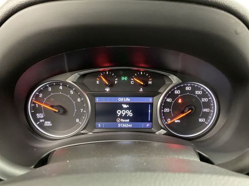 Used 2024 GMC Terrain SLT image 27