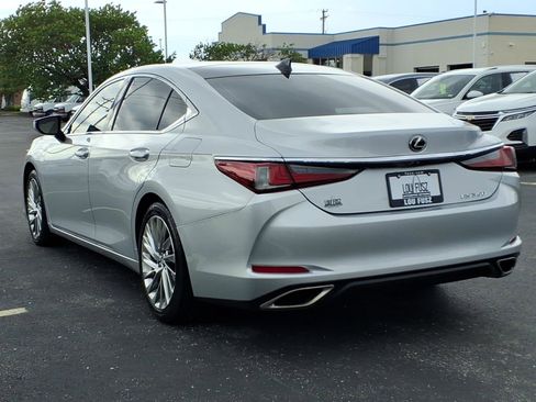 Used 2019 Lexus ES 350 Ultra Luxury FWD image 5