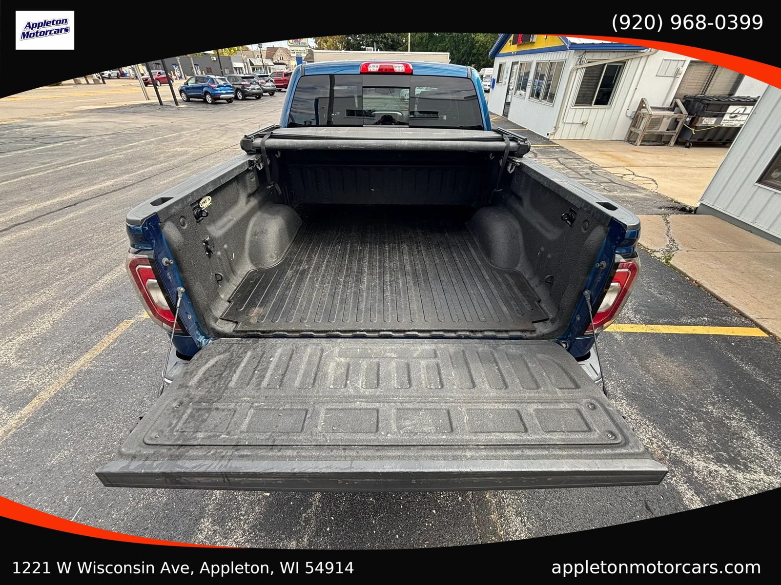 Used 2018 GMC Sierra 1500 SLT w/ SLT Premium Package AWD/4WD image 20
