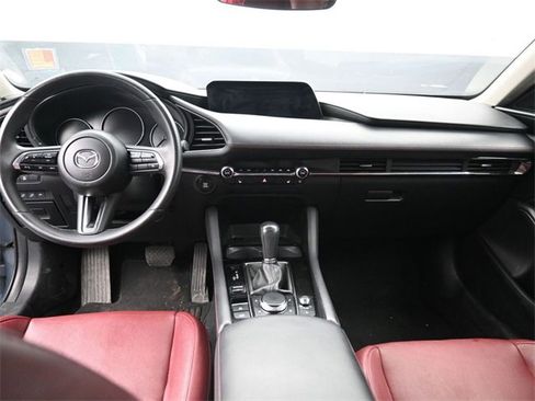 Used 2024 MAZDA MAZDA3 s image 28