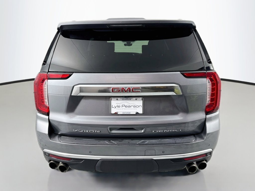 Used 2021 GMC Yukon XL Denali w/ Denali Premium Package AWD/4WD image 10