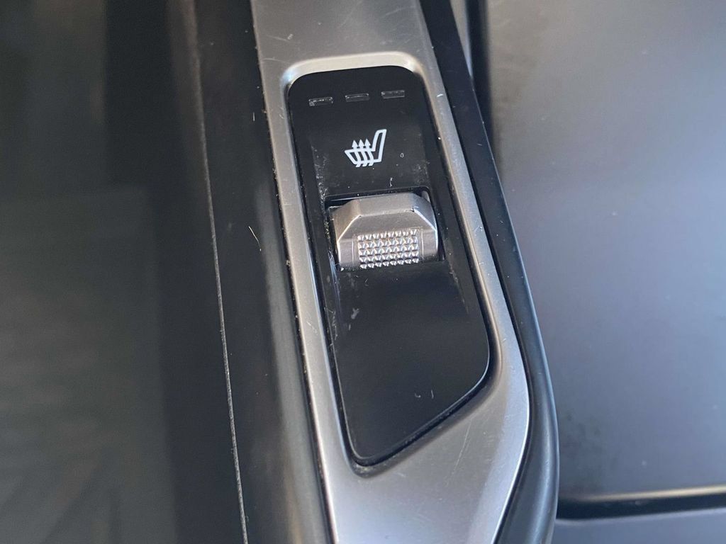 Used 2023 Kia Sorento EX FWD image 26