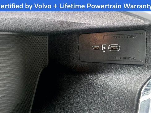 Used 2024 Volvo S60 B5 Core image 32