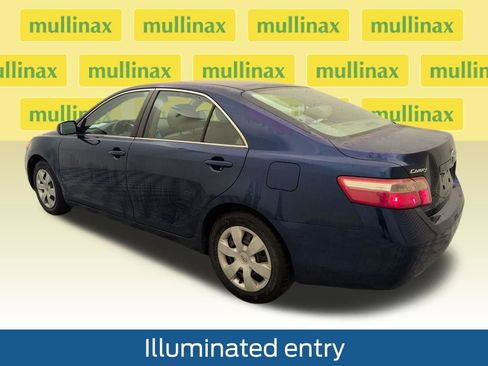 Used 2008 Toyota Camry LE image 7
