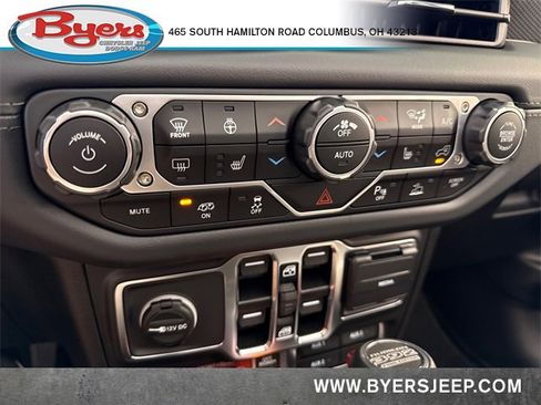 New 2025 Jeep Wrangler Unlimited Rubicon 392 image 22