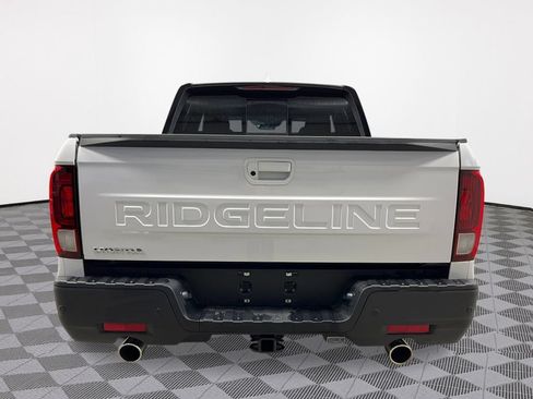 New 2026 Honda Ridgeline Black Edition image 4