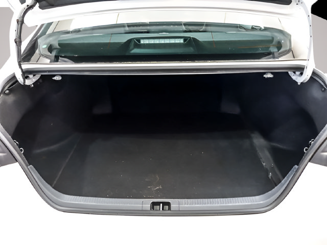Used 2025 Toyota Camry SE FWD image 19