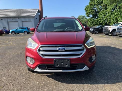 Used 2017 Ford Escape SE w/ Equipment Group 201A AWD/4WD image 6