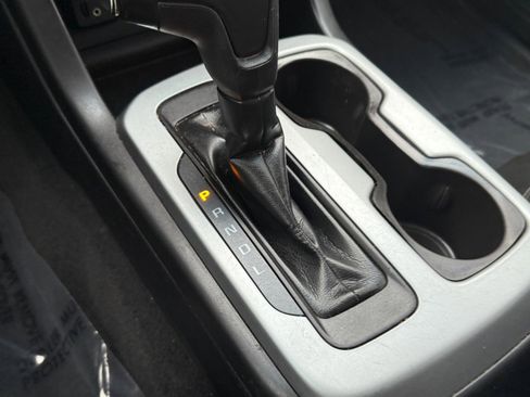 Used 2019 Chevrolet Colorado LT image 21