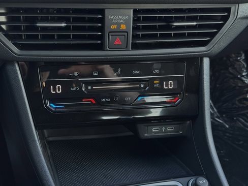 New 2025 Volkswagen Jetta S image 31