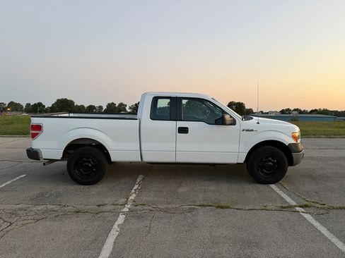 Used 2014 Ford F150 XL w/ Power Equipment Group image 4