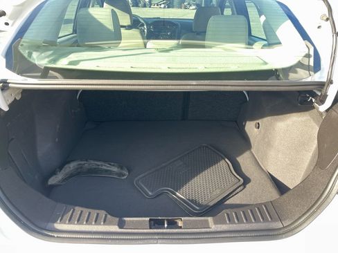 Used 2018 Ford Focus SE image 39