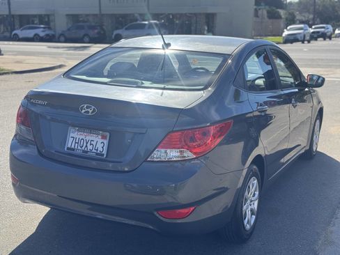 Used 2013 Hyundai Accent GLS image 7