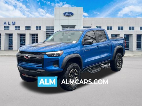 Used 2023 Chevrolet Colorado ZR2 w/ ZR2 Convenience Package III image 1