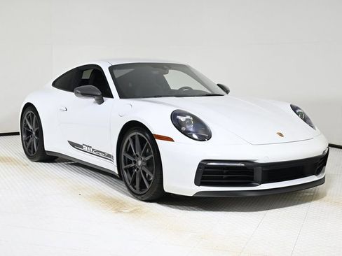 Certified 2023 Porsche 911 Carrera T image 9