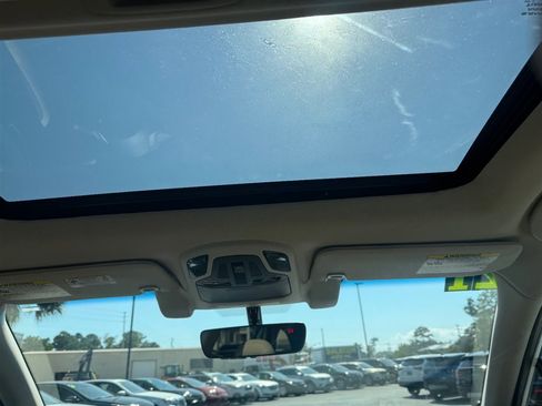 Used 2021 Subaru Outback Limited w/ Popular Package #2 image 10