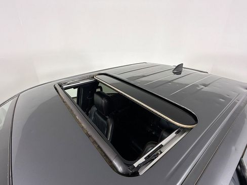 Used 2023 Nissan Frontier PRO-4X w/ Pro-4X Premium Package image 14