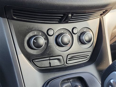 Used 2013 Ford Escape S image 28