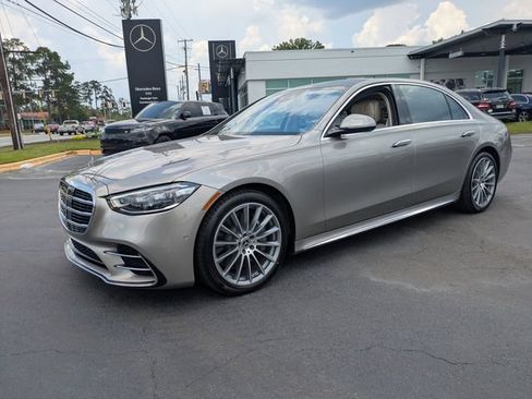 Used 2023 Mercedes-Benz S 500 4MATIC image 9
