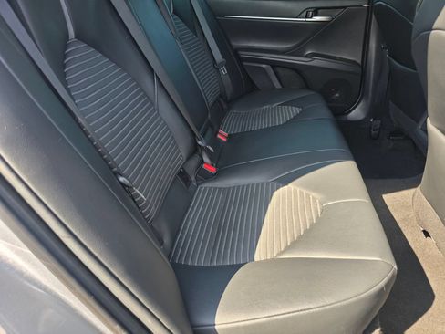 Certified 2022 Toyota Camry SE FWD image 18