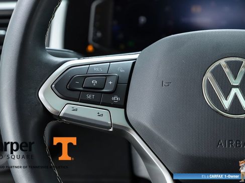 Used 2023 Volkswagen Atlas SE w/ Panoramic Sunroof Package FWD image 21