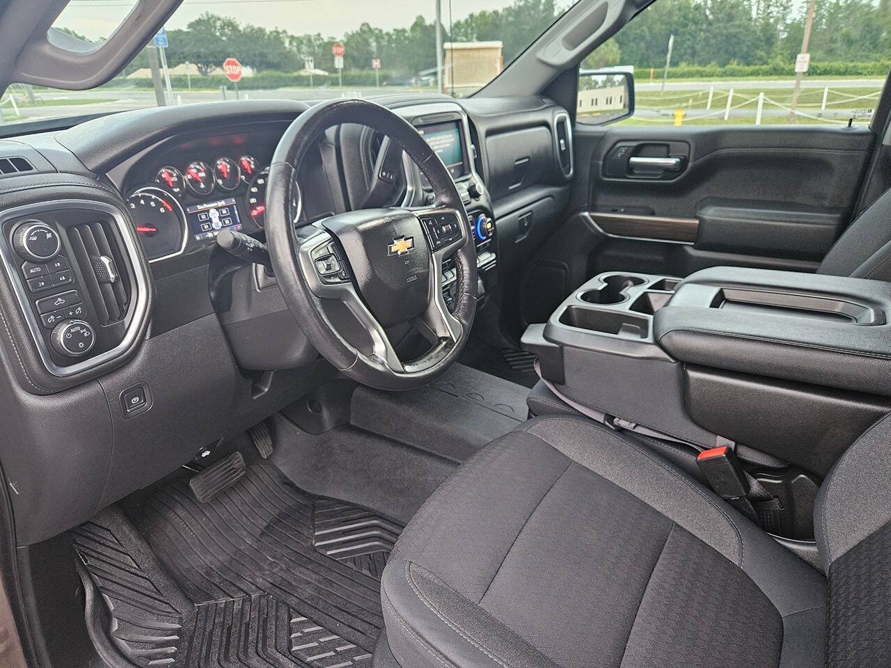Used 2019 Chevrolet Silverado 1500 LT w/ All-Star Edition AWD/4WD image 6