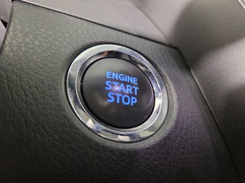 Used 2023 Toyota Camry SE w/ Cold Weather Package FWD image 24