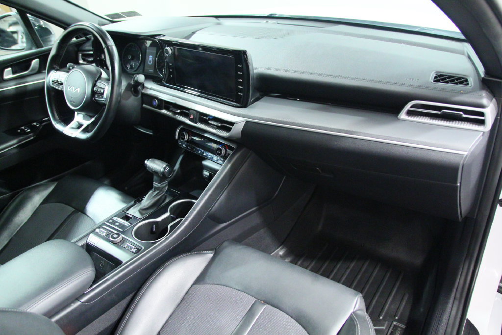 Used 2022 Kia K5 GT-Line AWD/4WD image 19