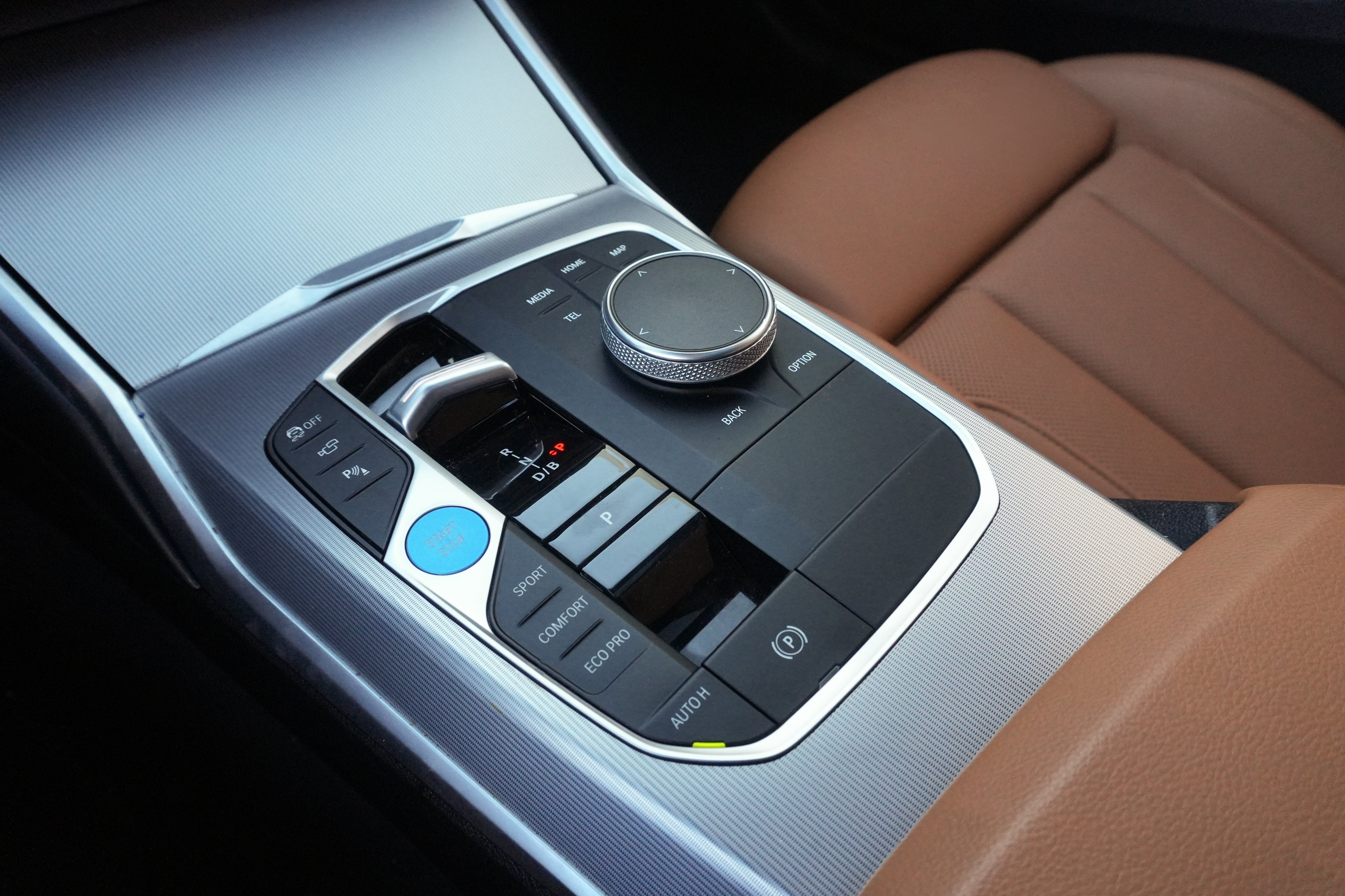 Certified 2024 BMW i4 eDrive35 w/ Premium Package RWD image 26