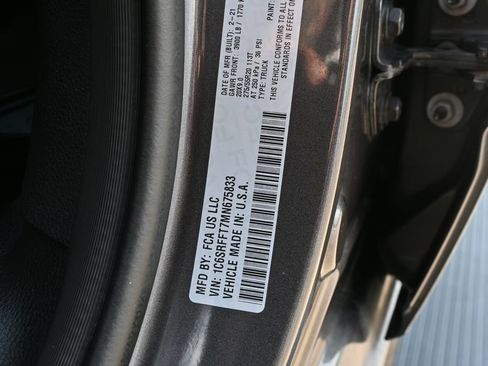 Used 2021 RAM 1500 Lone Star AWD/4WD image 30