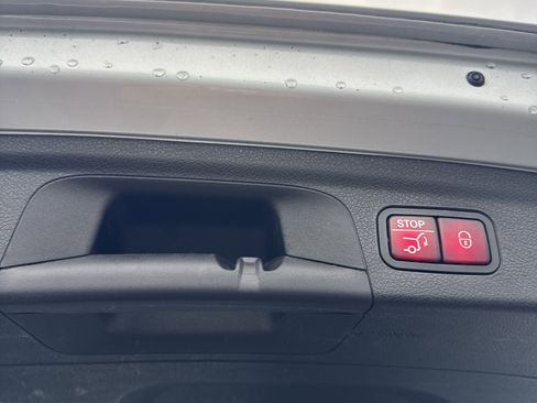 Used 2020 Mercedes-Benz GLE 350 4MATIC image 17