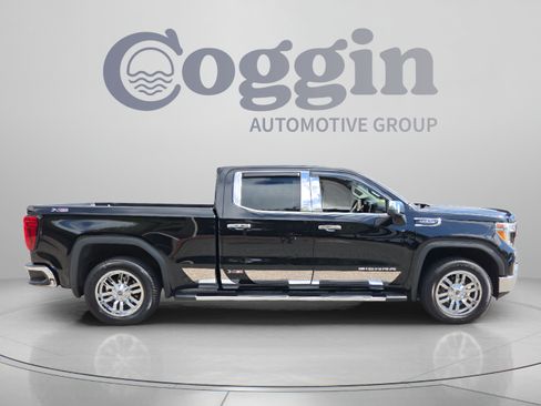 Certified 2021 GMC Sierra 1500 SLT w/ X31 Off-Road Package AWD/4WD image 6