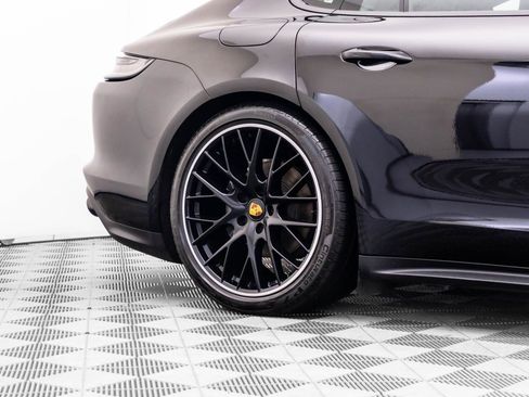 Certified 2023 Porsche Panamera 4 AWD/4WD image 34