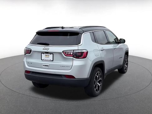 Used 2025 Jeep Compass Limited AWD/4WD image 11