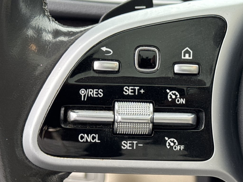 Used 2020 Mercedes-Benz GLE 350 image 24
