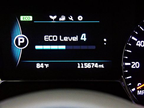 Used 2015 Kia Optima LX w/ Hybrid Convenience Package FWD image 14