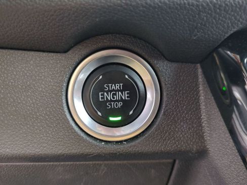 Used 2024 Chevrolet Traverse LT w/ Enhanced Driving Package image 22